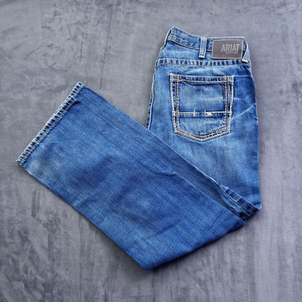 Ariat M5 Boundary Straight Leg Jeans Mens 38x32 Gulch Medium Wash Denim 10014010